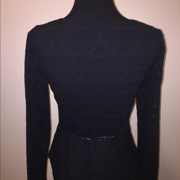 BCBG sheer peplum top - Picture 3 of 7